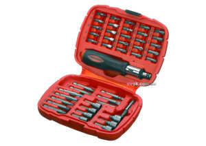 Набор насадок отверточных Black+Decker с держателем 45 шт